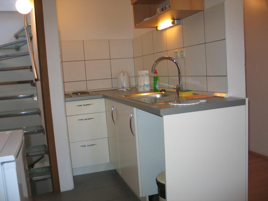 Apartments Mime - Small House โวดีเซ ภายนอก รูปภาพ